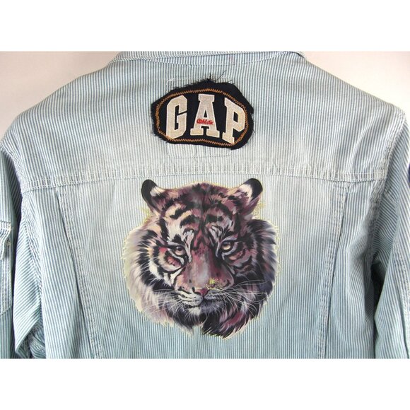 Vintage Classic Blue Denim Jean Jacket Distressed Size Large Trucker NWT - Picture 5 of 13